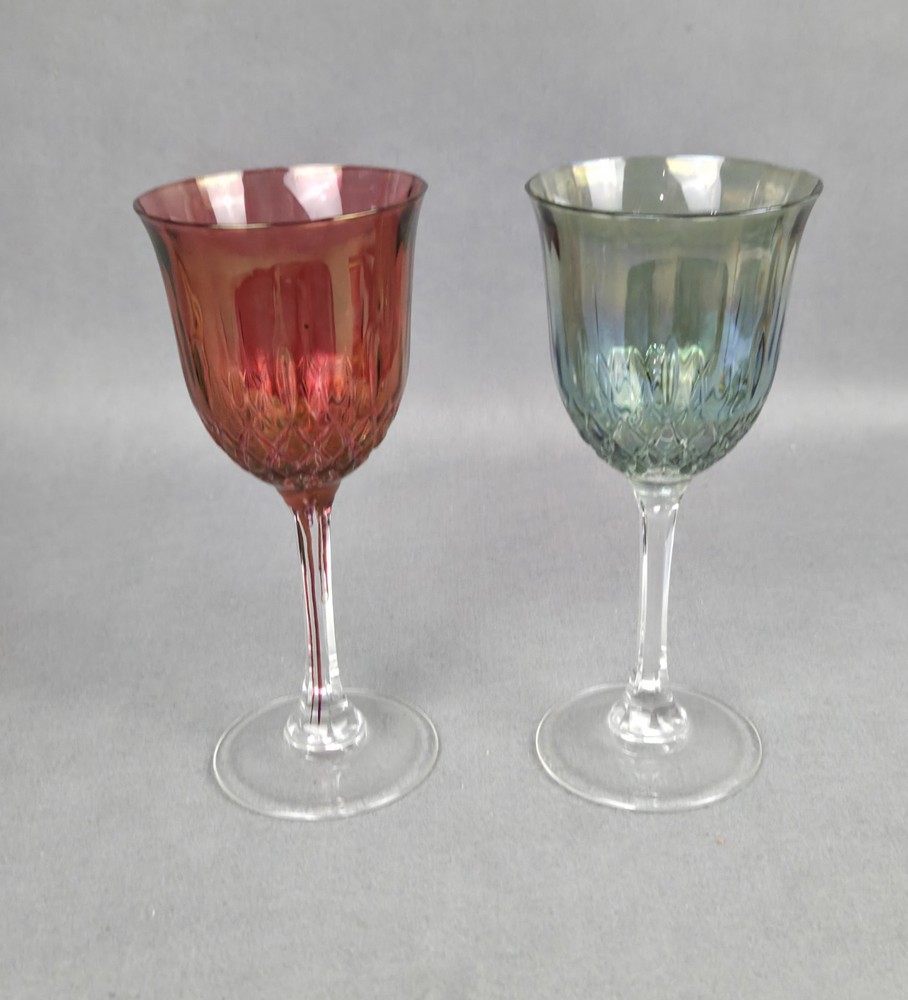 2 Wine Goblets Cranberry & Green Iridescent Glass Diamond Criss Cross Pattern