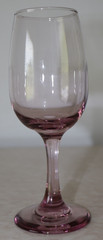 Libbey Wine Glass «PREMIERE PINK» 7.25″ tall with Stem 8oz
