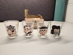 Set of Four Vintage 1950 Anchor Hocking Novelty Shot Glasses roving eyes w/ box