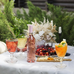Clear Glass Goblets, Drinking Goblets Stemmed Water Glasses for Iced Tea Wine Ju