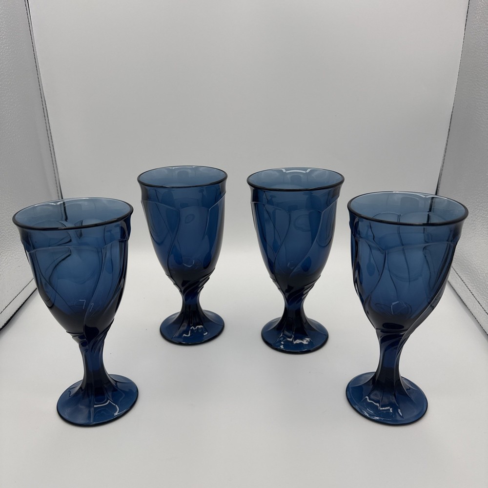 Noritake Sweet Swirl Dark Blue Cobalt Blue 2 Water Goblets and 2 Ice Tea Glasses