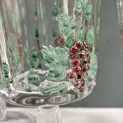 Kokomo Early American Glass Set of 4 Paneled Embossed Grapes #507 Wine Glasses