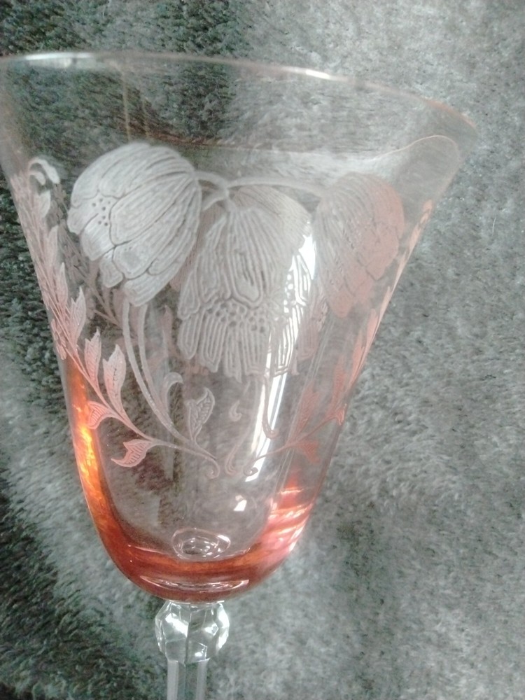 Pink Wine Water Goblet 8 1/4” 10oz Elegant Etched Glass