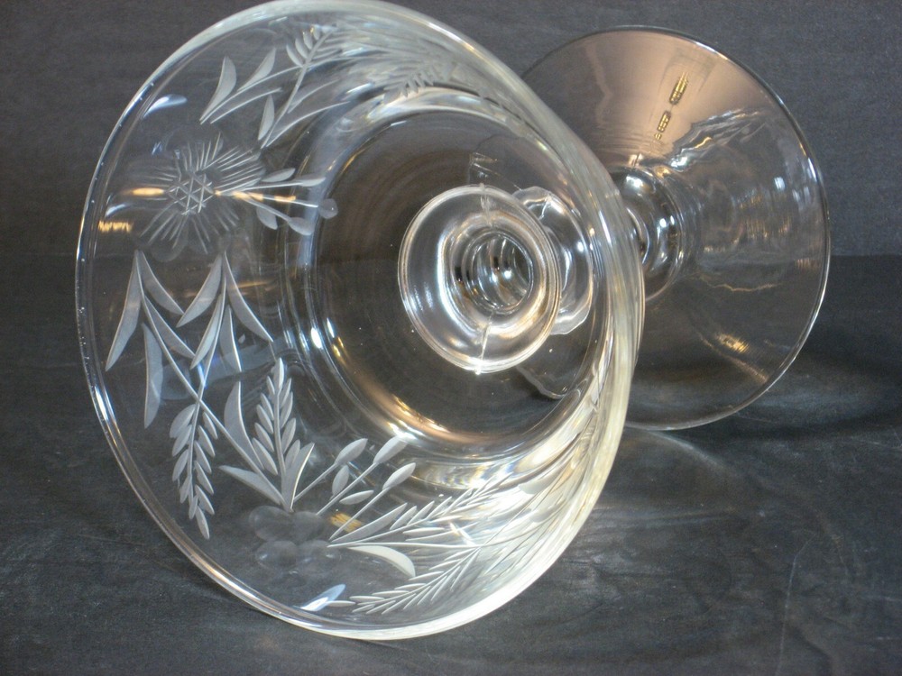 VTG CRYSTAL HAND CUT CHAMPAGNE/SHERBET GLASS/S LEAF/FLORAL DESIGN 4” RARE, MINT!