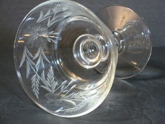 VTG CRYSTAL HAND CUT CHAMPAGNE/SHERBET GLASS/S LEAF/FLORAL DESIGN 4” RARE, MINT!