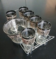 Set of 6 Dorothy Thorpe Silver Fade Grape Design Bar Glass Ice Bucket And Caddy
