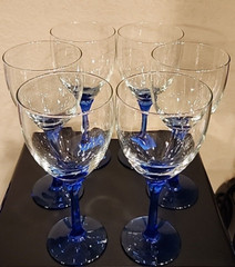 LIBBEY DOMAINE BLUE PETAL FACETED STEM 10oz WATER GOBLETS 8″ SET OF 6~EUC