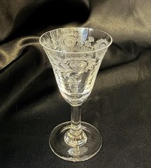 Set Of 8~Clear Glass Cordials~Etched Thistle~Flared Optic Bowl