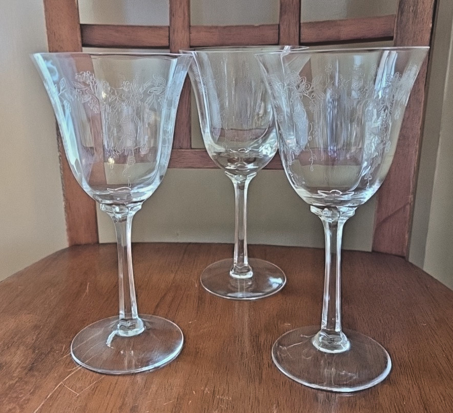 LOT 3 Lenox USA Crystal ‘CASTLE GARDEN’ 10 oz. Water Goblets 7 5/8″