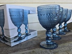 NEW Set Home Essentials HALO Hobnail Textured KNOB STEM Cobalt Water Wine Goblet
