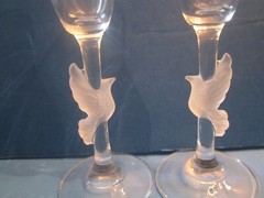 2 GORHAM AMORE DOVE Crystal Toasting Champagne Flutes Wedding Love Birds