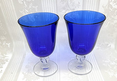 Cristal d’Arques Cobalt Blue Footed Goblet Twisted Stem 6.5″ France Glass