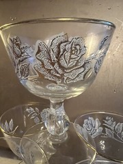 Vintage Libby Gold White Rose Bouquet Champaign Wine Crystal Glasses Set of 5