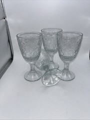 Princess House Fantasia Poinsettia Goblet Wine Glass 6” Clear Floral Replacement
