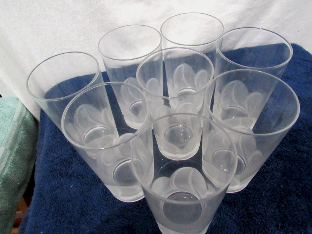 8 Crystal D’Arques J G Durand Frosted 5 3/8″ Highball Glasses France
