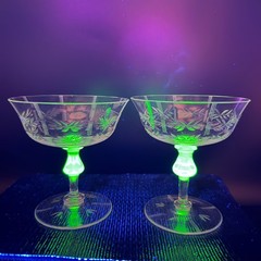 Vintage Uranium Glass Etched Laurel Leaf Champagne Coupes Vaseline Stem Cups Set