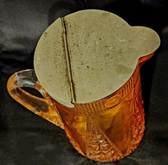 Carnival Glass Marigold Beaded Spears Variant pitcher rare with lid 1935 circa