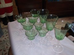 Central Glass Works Green Over Crystal, Ten, #1471 Stems, «Pamela» circa 1935