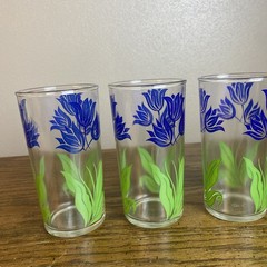 Vintage MCM Tulip Pattern Glasses 4 Anchor Hocking Federal Glass Set