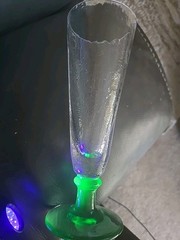 1 Glow GREEN Base Uranium Handblown 8.5″ X 3″ Pilsner Crackle Glass. NO chips