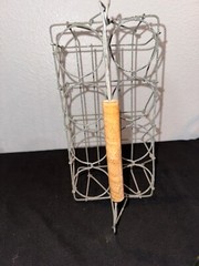 Mid Century Modern Set Of 8 Four Oz Cutting Chai Glasses & Metal Wire Caddy Wood