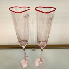Pink Heart Shaped Champagne Flute Glass Set of 2 Red Rim Valentines Day NEW
