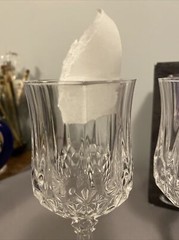 Longchamp 24% Lead Crystal D’Arques 4 Wine Glasses 5 3/4 oz. Used read desc