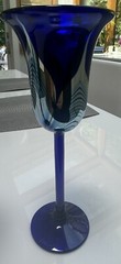 CORREIA~ SET OF 2 -Cobalt Blue 9.75″ WINE-GOBLET GLASS w/Pulled Feather Design