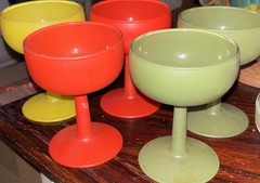 Vtg MCM Frosted Footed Liqueur Wine Cocktail Glassware Green Yellow Red (5)