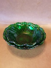 Vintage Anchor Hocking Forest Green Glass Bowls Ruffled Edge 6.5″ and 7.5″
