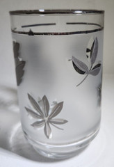 (6pc) Silver Foliage by Libbey 12oz Hostess Silver Leaf on Frosted Glass 4 1/2″h