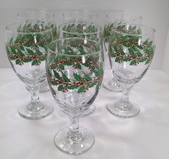 Set of 7 Libbey Christmas Holiday Holly Iced Tea Glasses Stemware Goblets