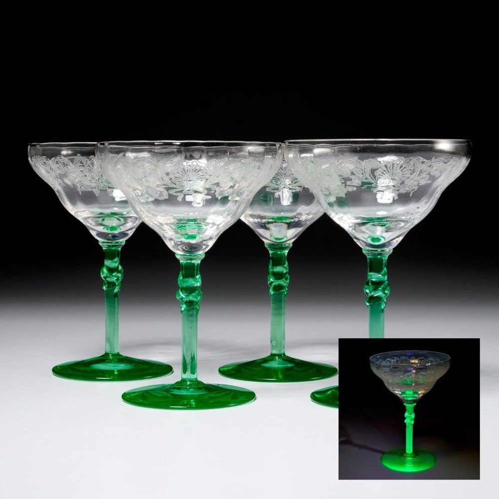 Vtg Deco Etched Green Vaseline Martini Champagne Wine 4 Glasses Iris Apfel Lot B