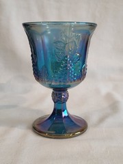4 Vintage Indiana Harvest Grape Blue Iridescent Carnival Glass Wine Goblets [IG1