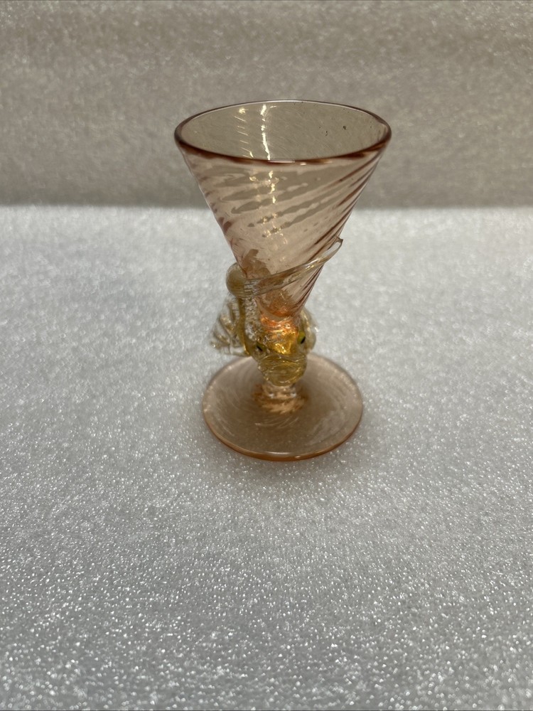 Pink Swirl Optic Dolphin Wine Glass 3 3/8in Tall 2in Wide (H5)