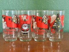 VTG Set of 4 Libbey Christmas Happy Holidays Glasses Tumblers Santa Tree Angel