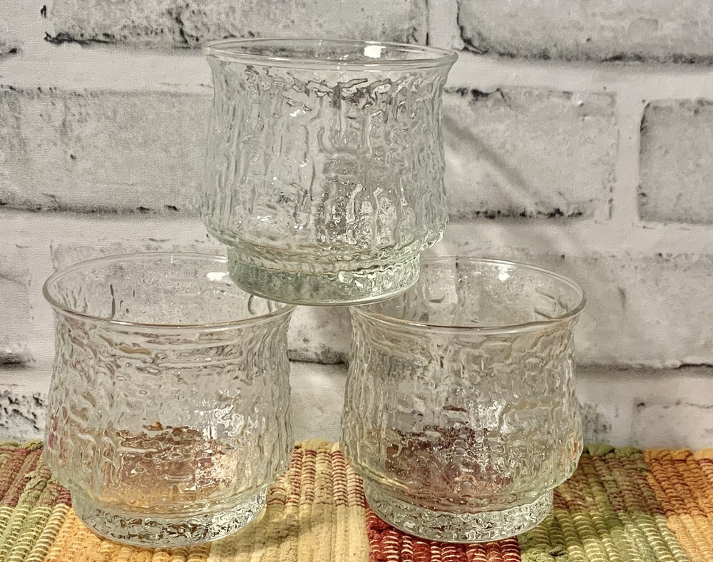 3 VTG LIBBEY CRYSTAL ROCK GLASSES «ARTICA»/CLEAR GEOMETRIC TEXTURED SET – 1970’S