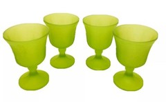 Vintage Glass Indiana Co. Set Of 4 Goblet Design Glasses Cups like Uranium Milk