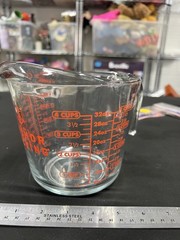 Anchor Hocking 4cup/32oz Glass Measuring Cup Red Lettering 1 Quart