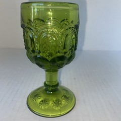 Vintage LE Smith Glass Green Goblet Moon & Star Trimold Base