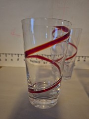 3 Red & 1 Blue Pier 1 Tumblers Glasses Swirline Retired Barware Beer Water