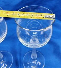 (2) Mikasa Frosted Stem Wine Glasses Laura Crystal 11 oz Goblets EUC Tulip Bowl
