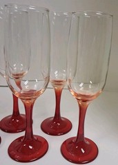 6 Champagne Flutes Glass Red Stem Ombre Epure Made In KSA