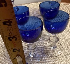 Vtg Cobalt Blue – Set of 6 – 2 WaterWine Glasses, and 4 Cordial w/Clear Stem EUC