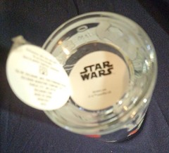 Beautiful, Collectible, Hallmark Star Wars Drinking Glass. EUC 5” Tall