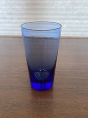 BEAUTIFUL SET Of 8 VTG Multicolored Heavy Bottom Highball Glasses 5.5″H