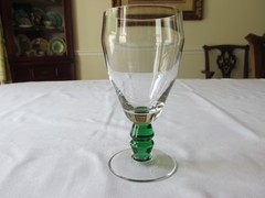 Set 3 Vtg Blown Crystal 8oz Wine Glasses w/Emerald Green Split Knob Stem 5 1/2″