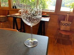 WHITE ETCHED SCROLLS & FLOURISHES BALLOON WINE GOBLET