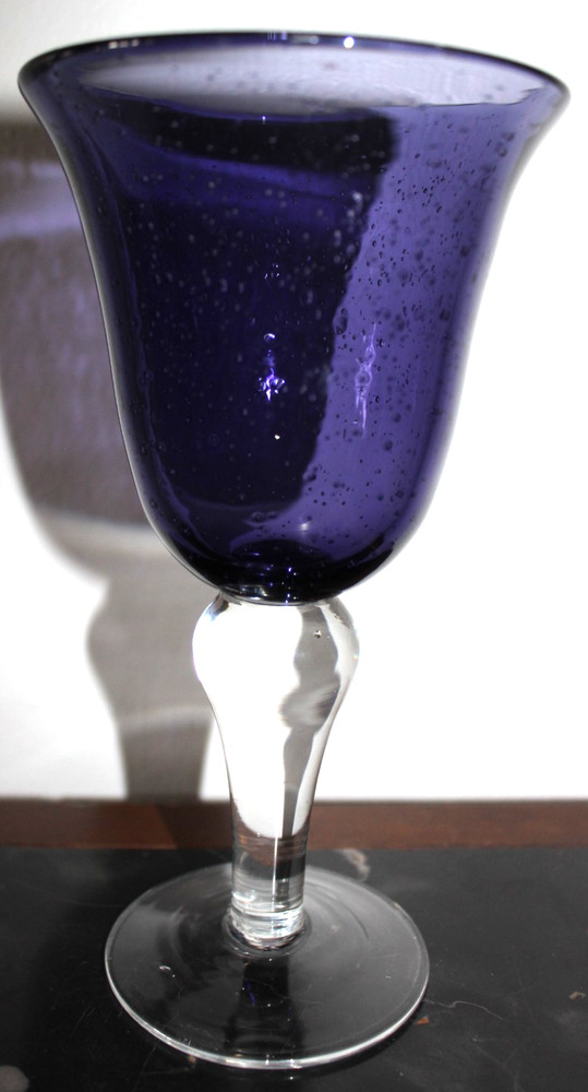 Purple Amethyst Hand Blown Wine Glass Clear Stem Bubbled Water Goblet 12 ounce