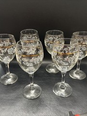 Circleware Crystal Duchess Water Goblet White Flowers Gold Bands 7 1/4″ Set Of 4